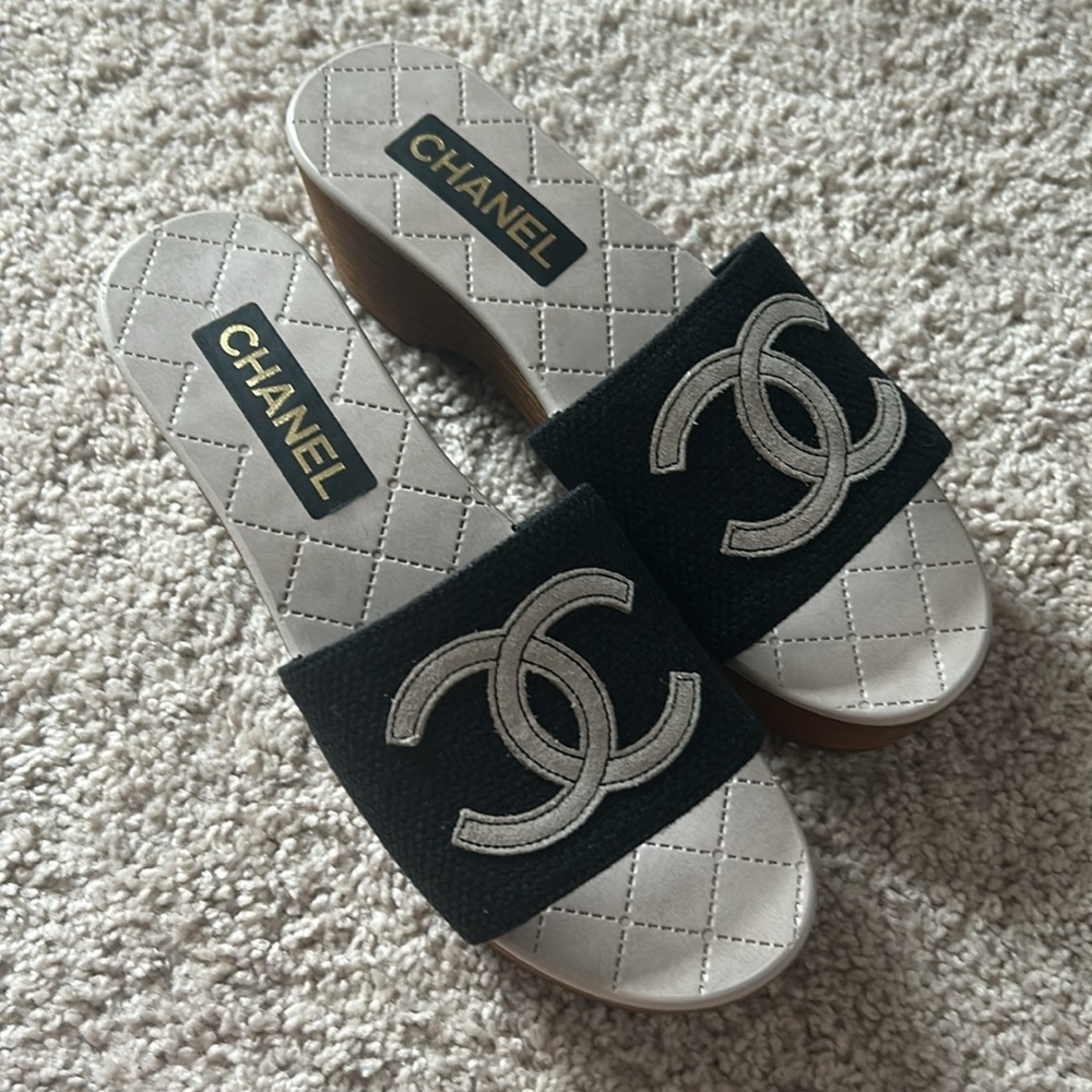 CHANEL Canvas platform mule. EU 39. (8-8.5) - Picture 13 of 14